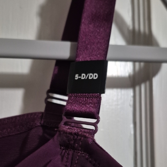 Luxurious Purple Full Support Bra - Picture 2 of 3